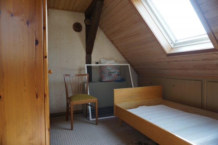 Schlafzimmer 1 DG