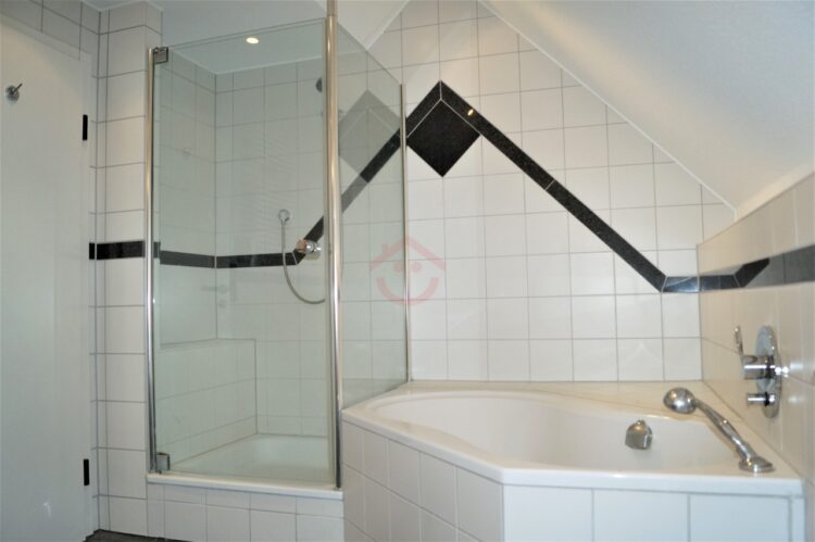 Badezimmer (1)