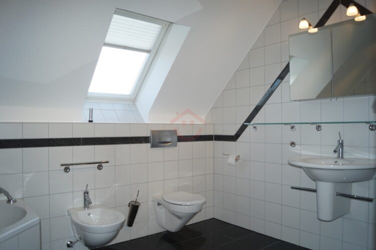 Badezimmer (2)