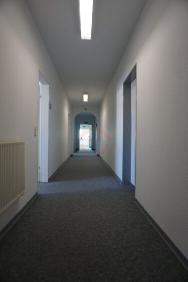 Flur Richtung Ausgang