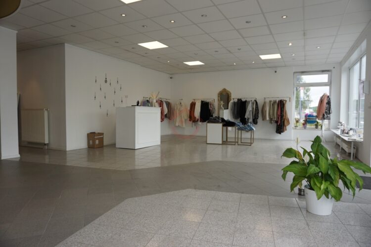 Verkaufsfläche Bild 2