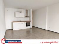 Wohn- und Schlafraum mit Einbauküche