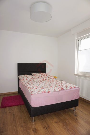 Zimmer 2 mit Ankleide