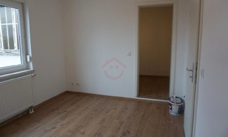 Zimmer 2 mit Ankleide (2)