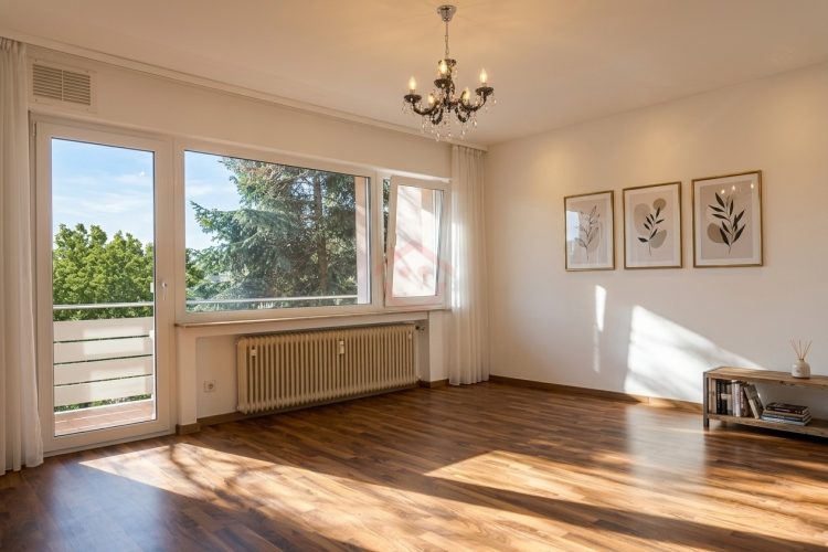 Zimmer 1 mit Balkon 1