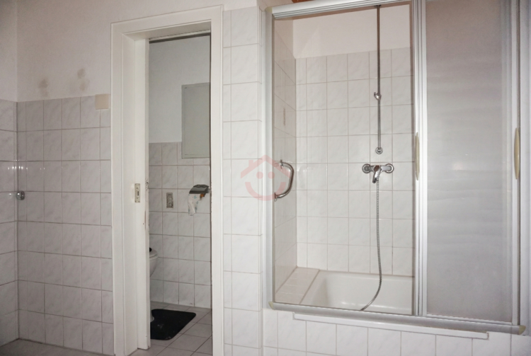Dusche EG
