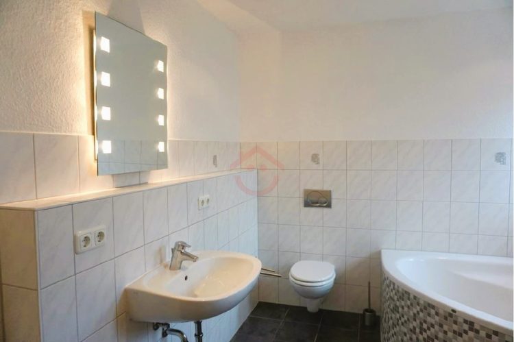 Badezimmer (2)