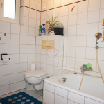 Badezimmer EG