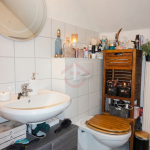 Badezimmer DG