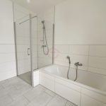 Badezimmer (2)
