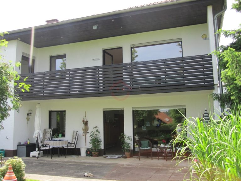 Terrasse und Balkon