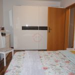 Schlafzimmer (2)