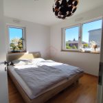 Schlafzimmer (2)